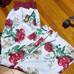 Lularoe Carissa small nwt